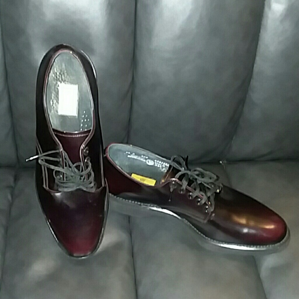 Stuart McGuire burgandy dress or casual shoes!